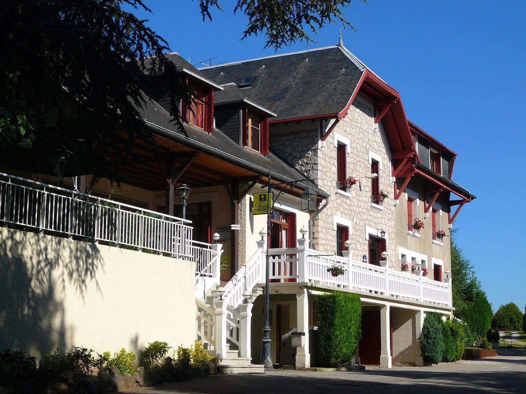 Hotel Spa & Restaurant O Pervenches شامبيري المظهر الخارجي الصورة